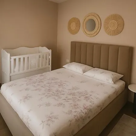 Lakeside Retreat Pogradec